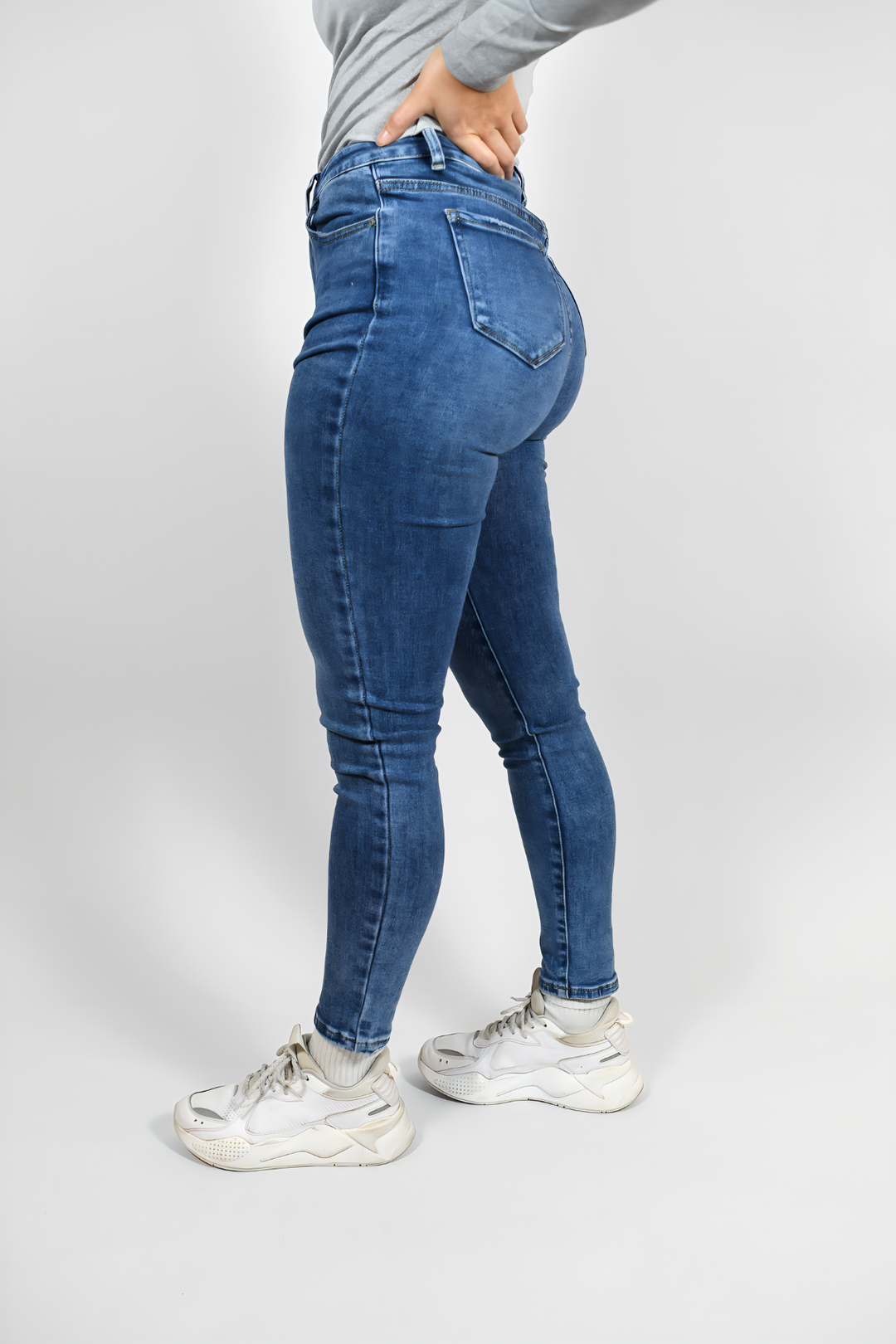 QUINDY HIGH WAIST JEANS