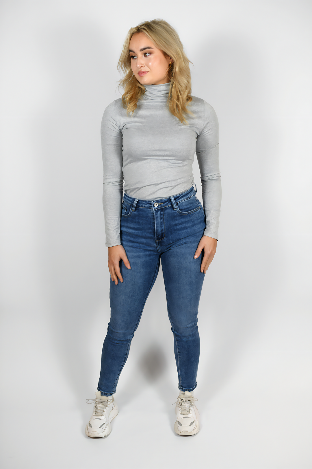 QUINDY HIGH WAIST JEANS