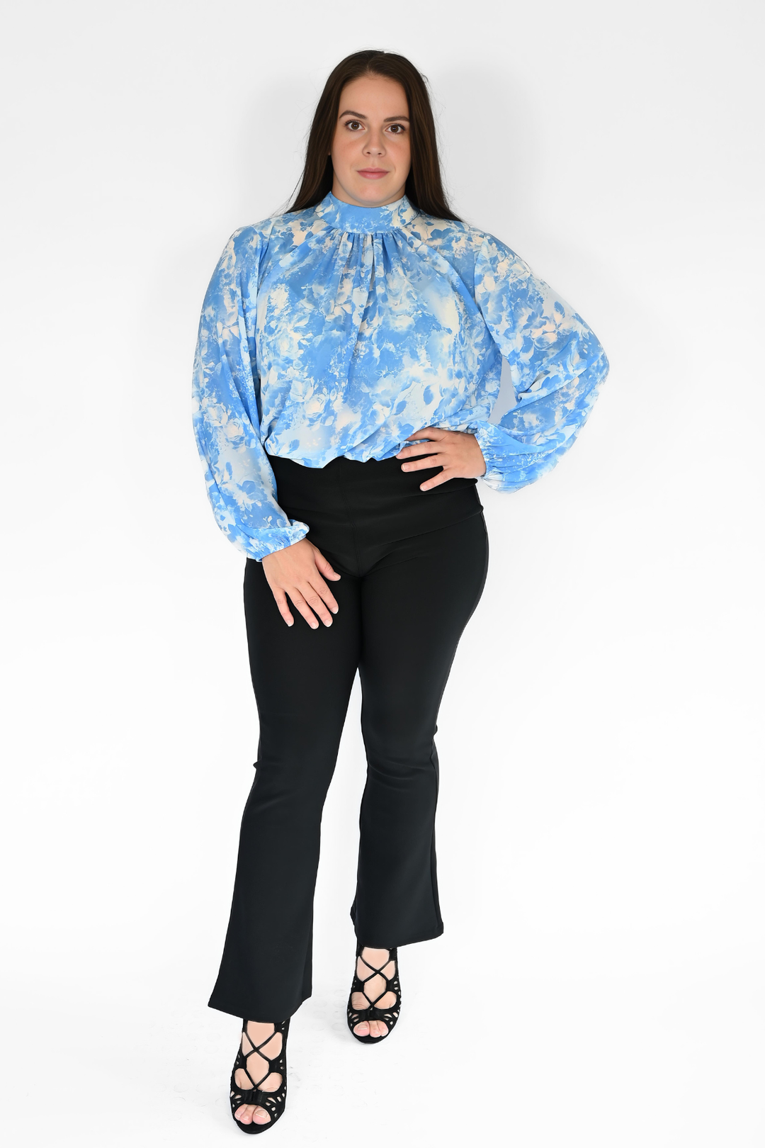 OLIVIA FLORAL BLOUSE