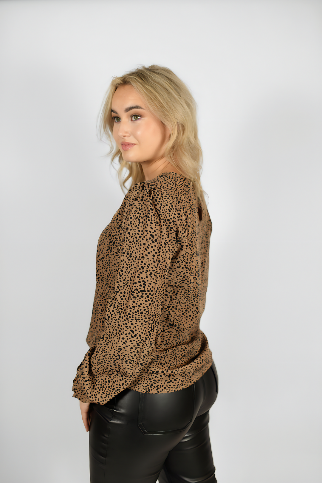 CHIARA PANTHER BLOUSE